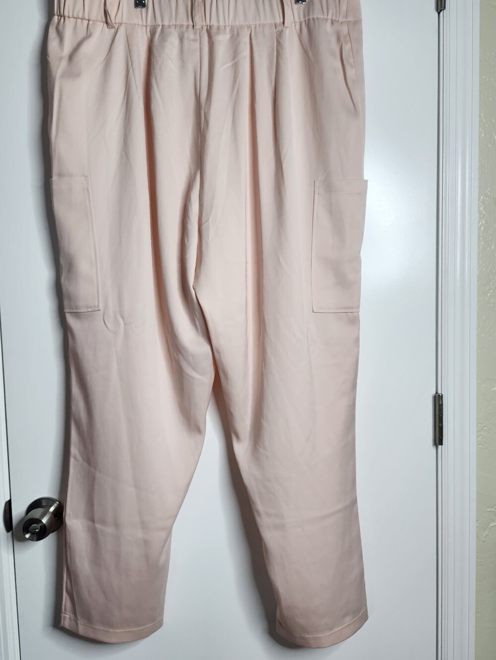 Eloquii Blush Pink Satin Cargo Pants Womens 18 Chic Feminine Modern Office Work - Picture 6 of 13